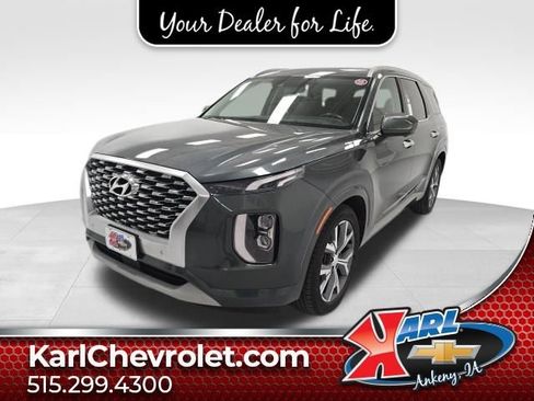 Used 2021 Hyundai Palisade Limited image 1