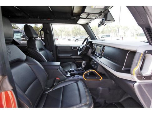 Used 2022 Ford Bronco Badlands w/ Sasquatch Package image 26