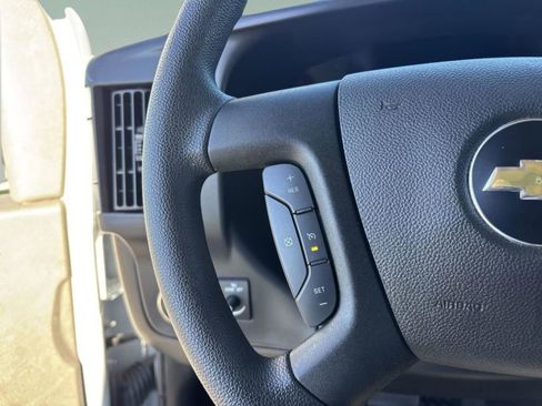 Used 2024 Chevrolet Express 2500 w/ Driver Convenience Package image 21