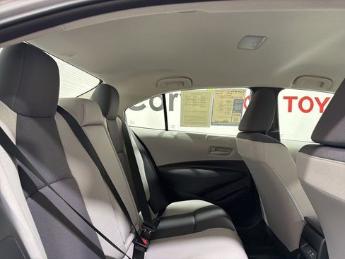 Used 2026 Toyota Corolla LE FWD image 15