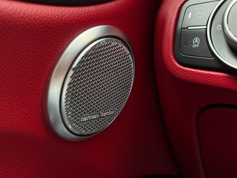 Used 2021 Alfa Romeo Giulia Quadrifoglio image 17