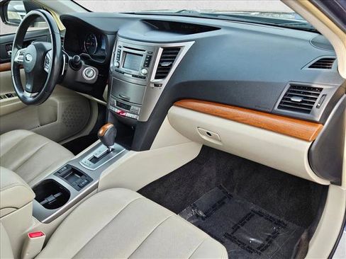 Used 2014 Subaru Outback 2.5i Limited image 21