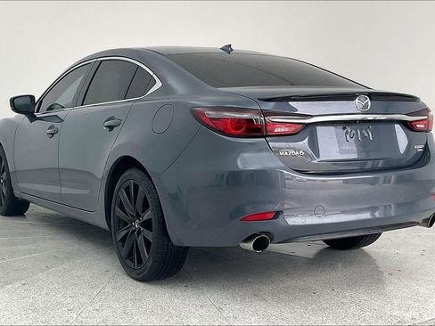 Used 2021 MAZDA MAZDA6 Carbon Edition image 2