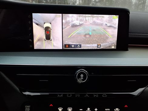 New 2026 Nissan Murano SL image 14