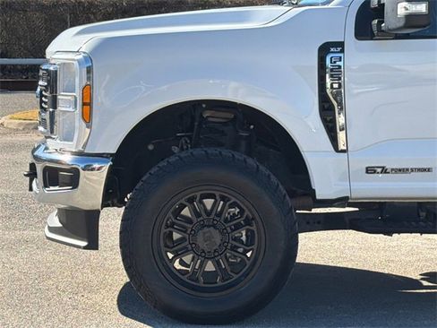 Certified 2024 Ford F250 XLT w/ FX4 Off-Road Package image 4