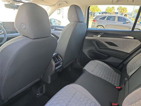 New 2026 Volkswagen Tiguan S image 9