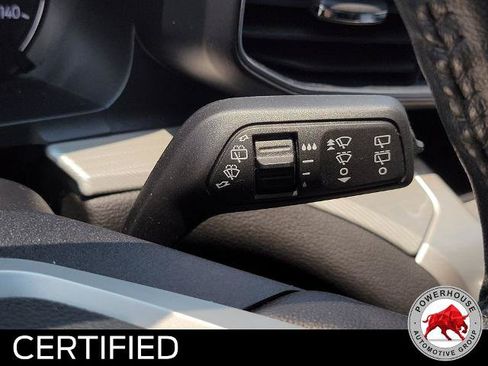 Certified 2022 Ford Explorer XLT w/ Equipment Group 202A RWD image 33