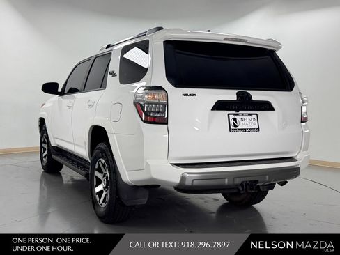Used 2023 Toyota 4Runner TRD Off-Road Premium AWD/4WD image 8
