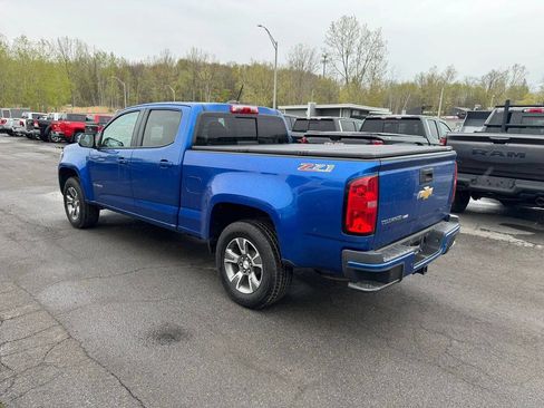 Used 2019 Chevrolet Colorado Z71 AWD/4WD image 2