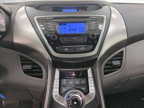 Used 2013 Hyundai Elantra GLS w/ Preferred Pkg FWD image 13