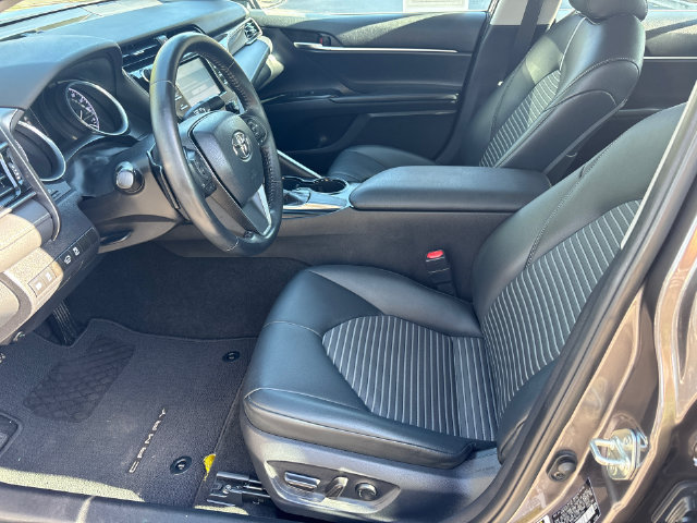 Used 2019 Toyota Camry SE w/ Protection Package (Q2) FWD image 24