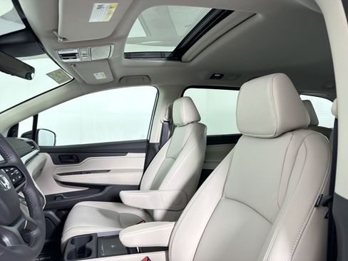 New 2026 Honda Odyssey EX-L image 13