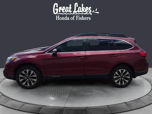 Used 2017 Subaru Outback 2.5i Limited AWD/4WD image 2