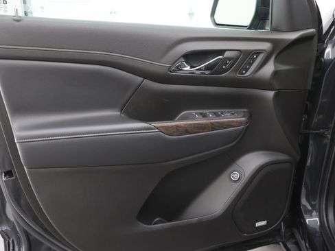 Used 2020 GMC Acadia Denali w/ Trailering Package image 50