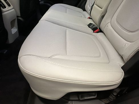 Certified 2025 Hyundai Tucson SEL image 13