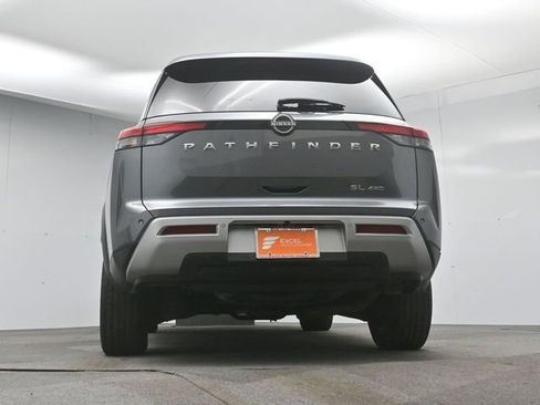 Used 2022 Nissan Pathfinder SL image 40