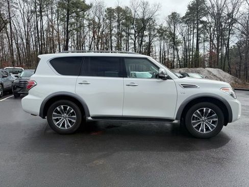 Used 2017 Nissan Armada SL w/ Moonroof Package image 6
