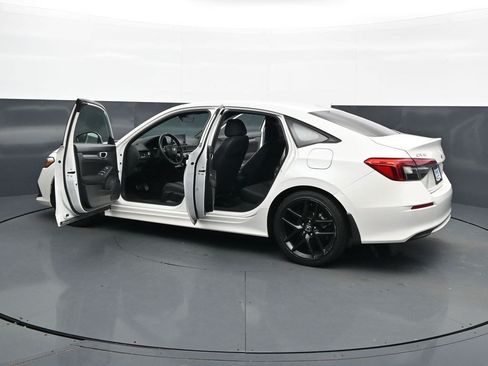 Used 2023 Honda Civic Sport image 32