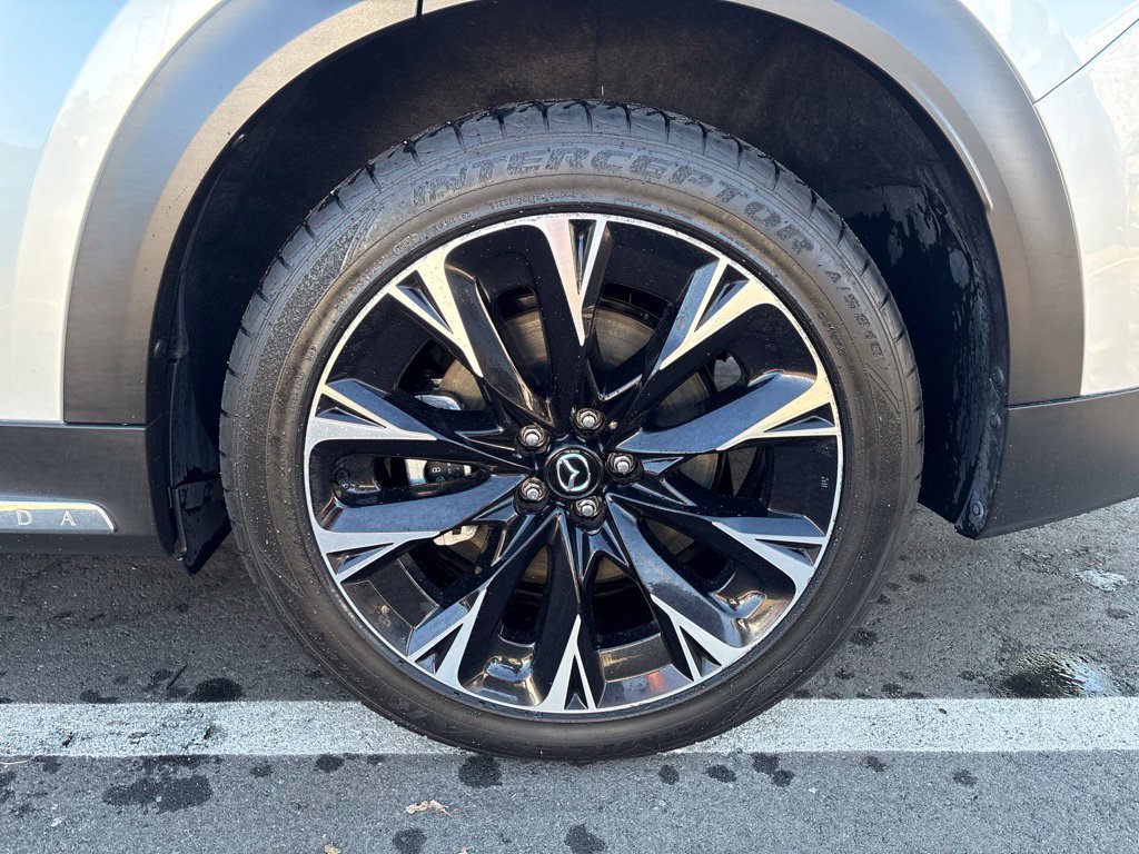 Used 2024 MAZDA CX-90 Plug-In Hybrid w/ Premium Plus AWD/4WD image 9