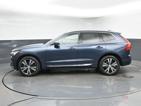 Used 2023 Volvo XC60 B5 Plus w/ Climate Package AWD/4WD image 6
