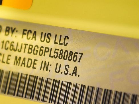 Certified 2023 Jeep Gladiator Rubicon w/ LED Lighting Group image 28