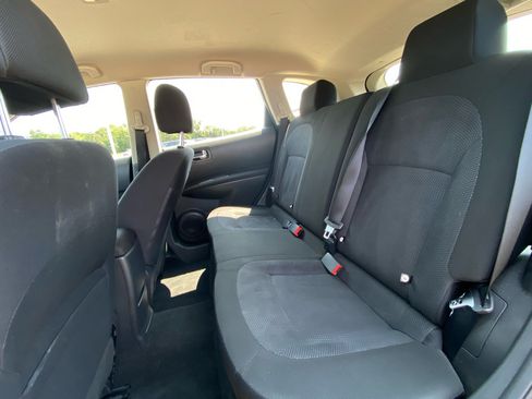Used 2013 Nissan Rogue S FWD image 10