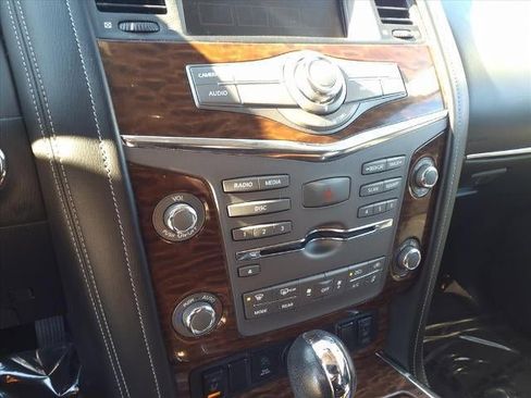 Used 2019 Nissan Armada SL w/ Premium Package image 14