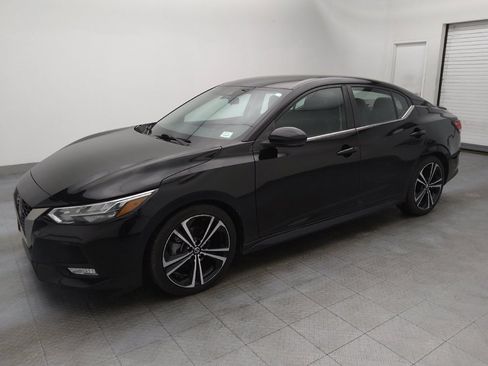 Used 2021 Nissan Sentra SR image 2