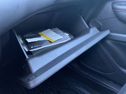 Used 2020 GMC Terrain SLE w/ Driver Convenience Package image 23