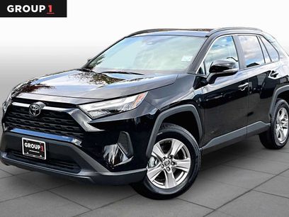 Used 2025 Toyota RAV4 XLE w/ Convenience Package