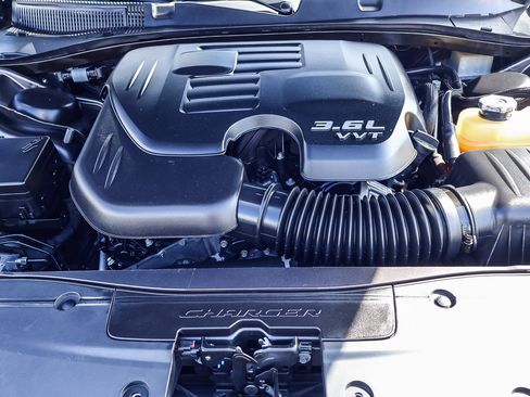 Used 2019 Dodge Charger GT w/ Blacktop Package RWD image 22