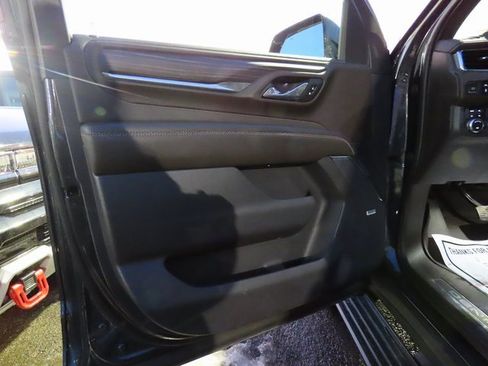 Used 2021 GMC Yukon XL Denali w/ Denali Ultimate Package image 26