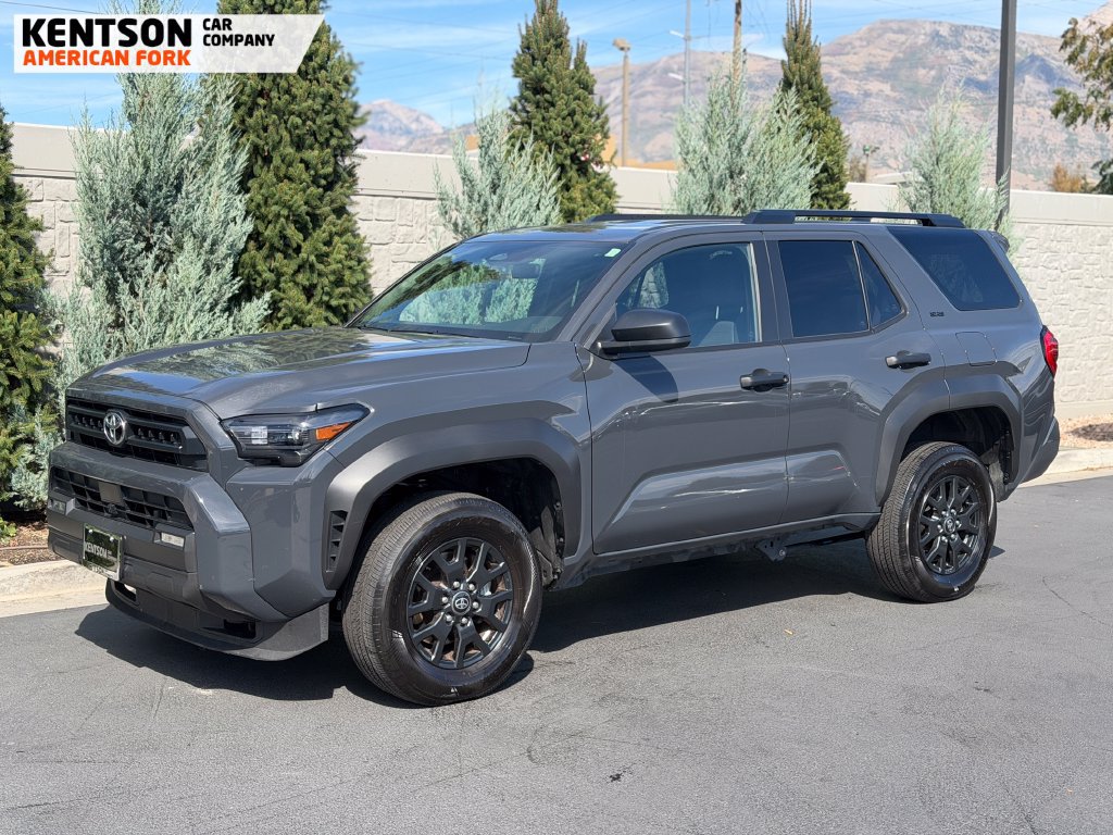 Used 2026 Toyota 4Runner SR5 AWD/4WD image 3