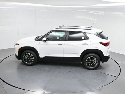 New 2025 Chevrolet TrailBlazer LT w/ Convenience Package FWD image 63