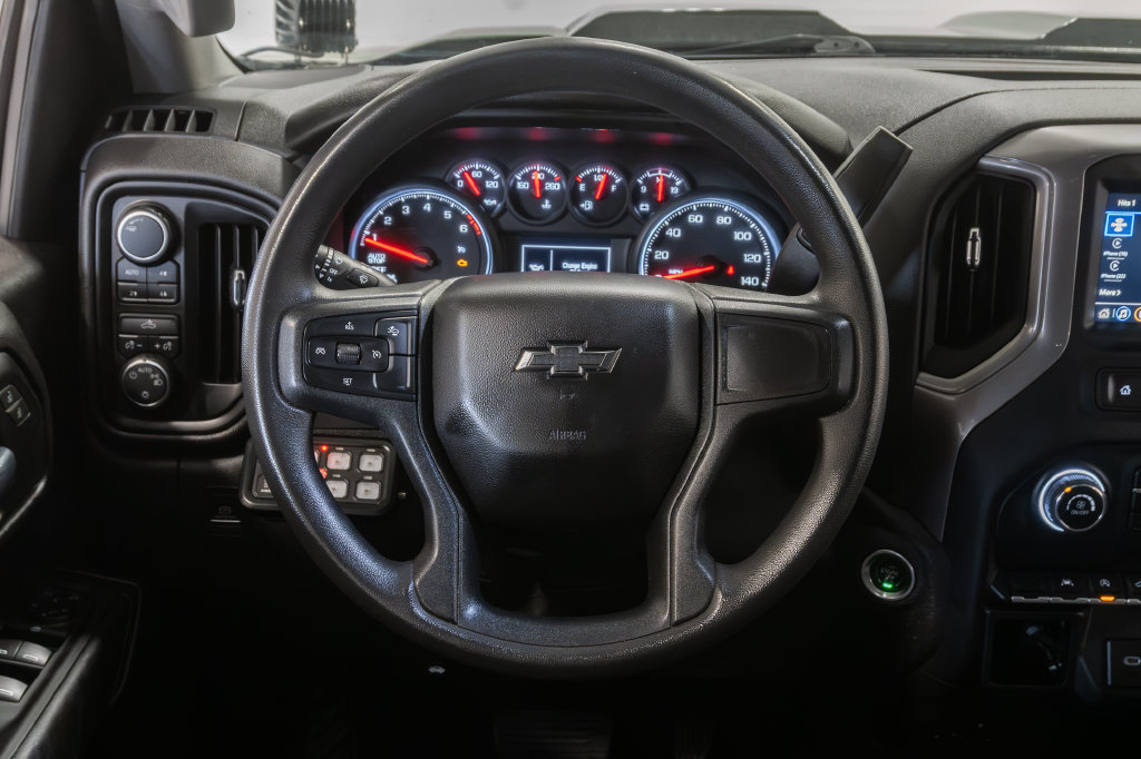 Used 2022 Chevrolet Silverado 1500 Custom Trail Boss AWD/4WD image 14