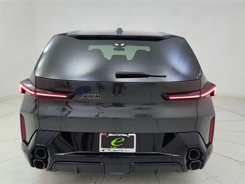 Used 2023 BMW XM image 5