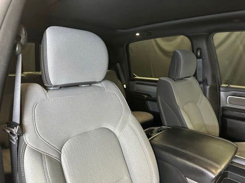 Used 2022 RAM 1500 Big Horn AWD/4WD image 18