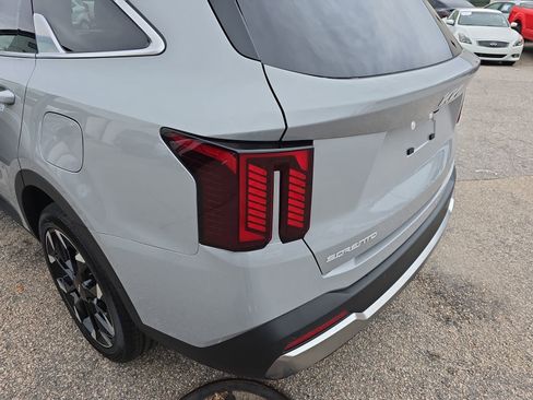 New 2026 Kia Sorento SX image 37