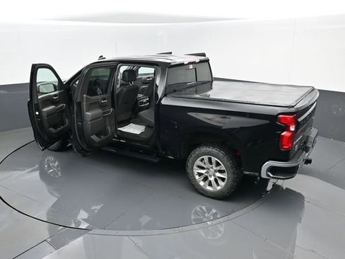 Used 2021 Chevrolet Silverado 1500 LTZ image 28