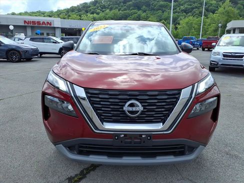 Used 2023 Nissan Rogue S AWD/4WD image 12