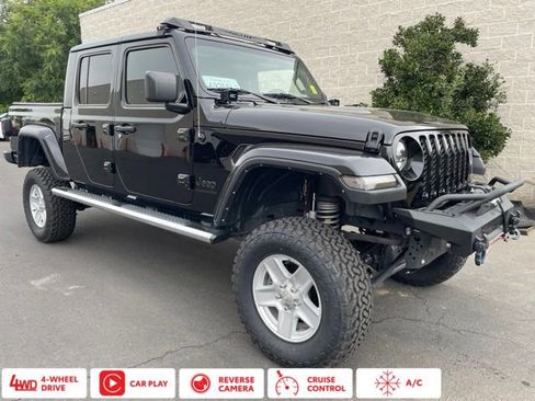 Used 2022 Jeep Gladiator Sport AWD/4WD image 1