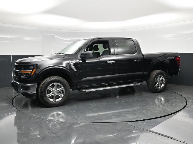 Used 2025 Ford F150 XLT w/ Equipment Group 301A Standard AWD/4WD image 8