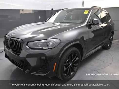 Used 2024 BMW X3 sDrive30i w/ Premium Package image 2