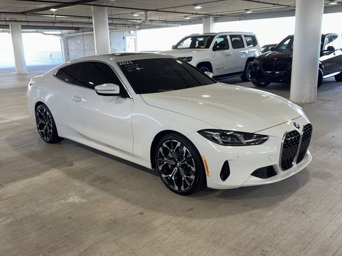Certified 2025 BMW 430i Coupe w/ Convenience Package image 2