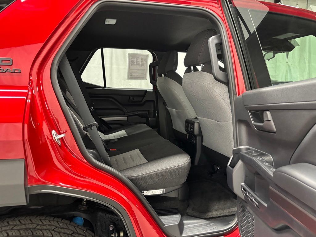 Used 2026 Toyota 4Runner TRD Off-Road AWD/4WD image 50