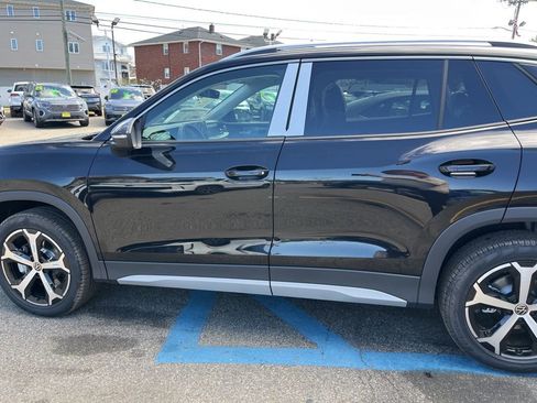 New 2026 Volkswagen Tiguan SE AWD/4WD image 19