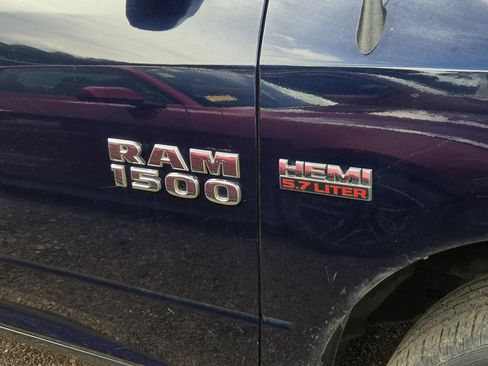 Used 2014 RAM 1500 Express RWD image 8