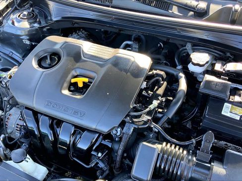 Used 2021 Kia Forte LXS image 31