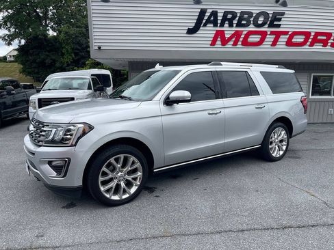 Used 2018 Ford Expedition Max Limited w/ Equipment Group 302A AWD/4WD image 3