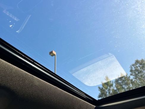 Used 2024 GMC Sierra 1500 Denali w/ Denali Reserve Package image 26